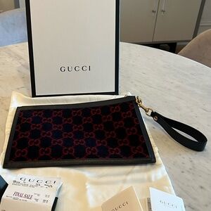 *RARE* GUCCI GG Wool Pouch Wristlet Clutch Bag